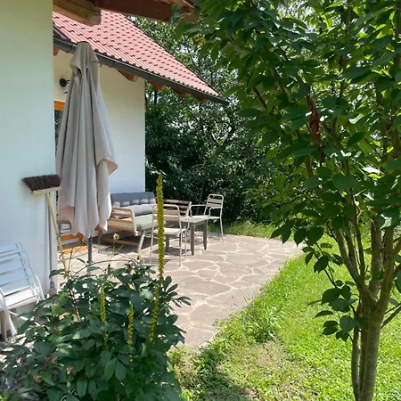 Aula Apartment *